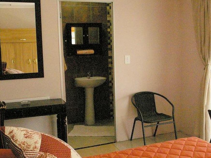 Black Swan Guest House Boshoek Екстер'єр фото