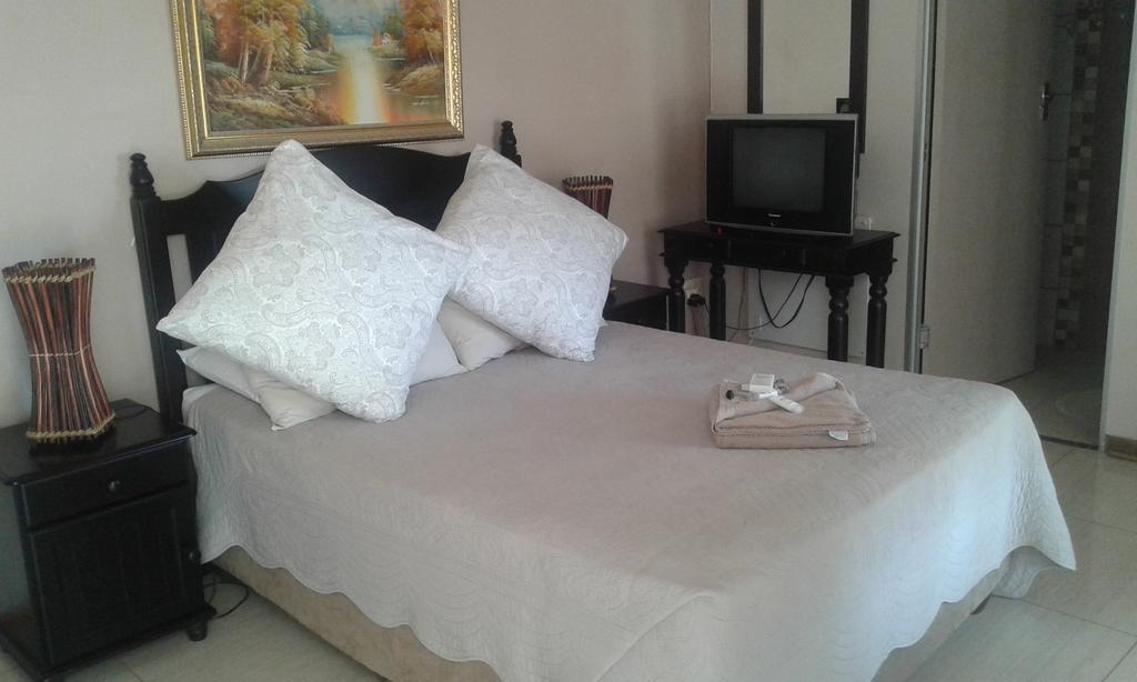 Black Swan Guest House Boshoek Екстер'єр фото