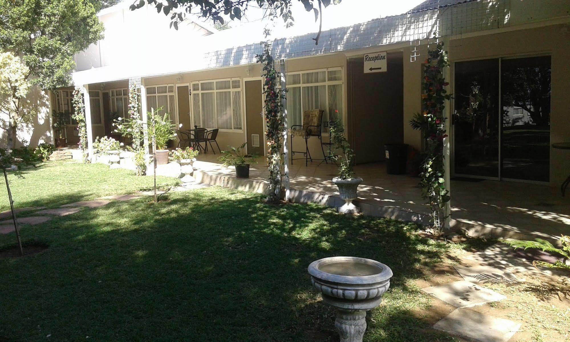 Black Swan Guest House Boshoek Екстер'єр фото